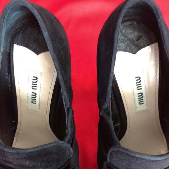 Mic Miu black suede bow booties with glitter platform - Picture 5 of 11